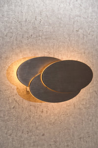 INDOOR WALL LIGHT