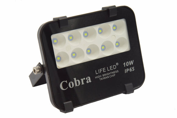 FLOOD LIGHT